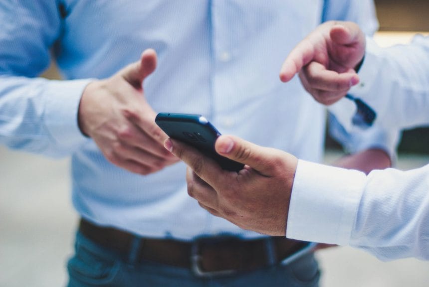 Vay tín chấp online qua ứng dụng ngân hàng